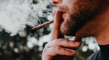 What Are the Legal Responsibilities of Smokers